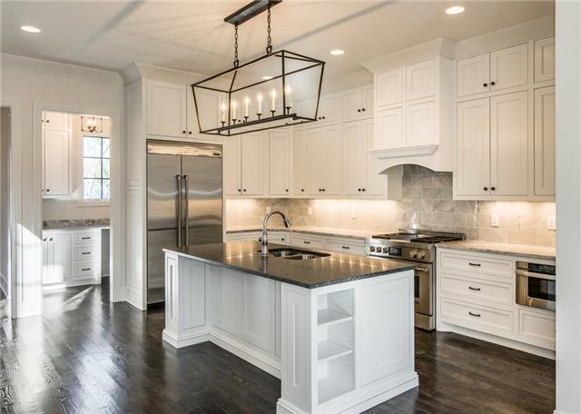 155 Cheek Road Nashville, TN 37205 - Photo 7 of 20