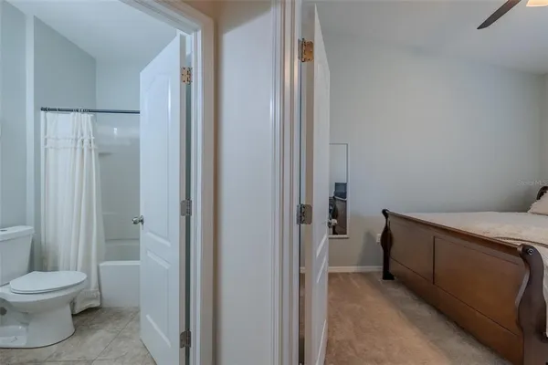 a bathroom with a toilet