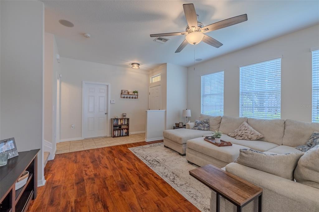 8726 Moonlit Meadows Loop Riverview, FL 33578 - Photo 8 of 48