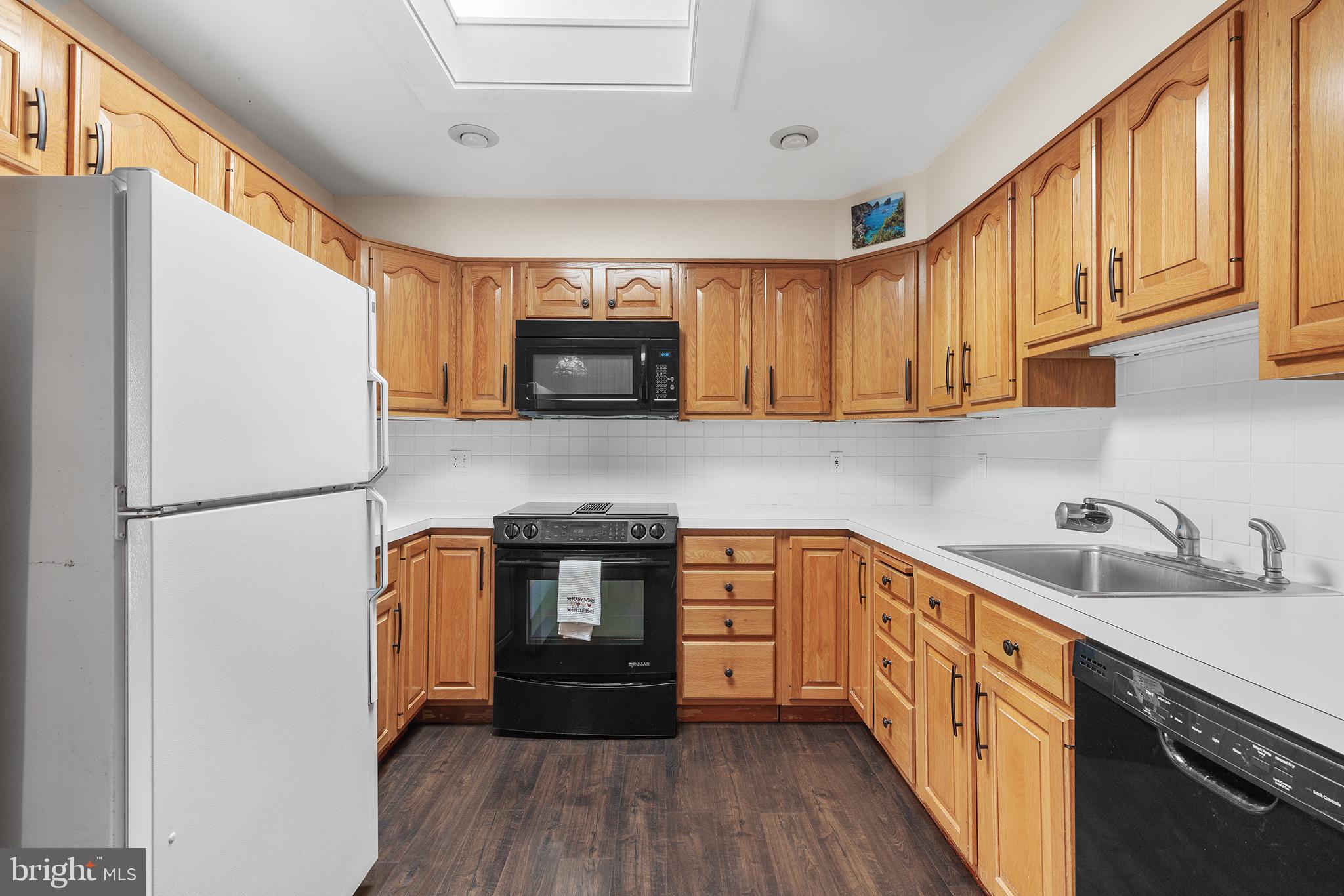 155 Wistar Road Fairless Hills, PA 19030 - Photo 25 of 40 Gallery Image 25