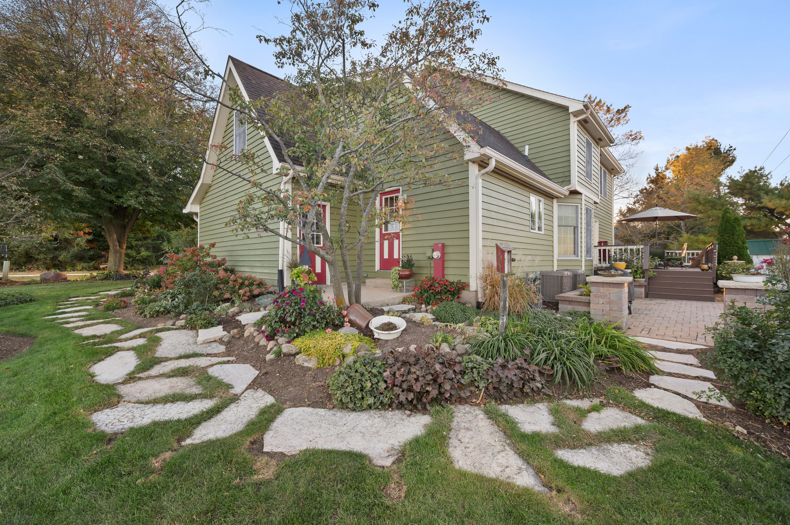 5995 West Clare Road Clare, IL 60111 - Photo 5 of 57