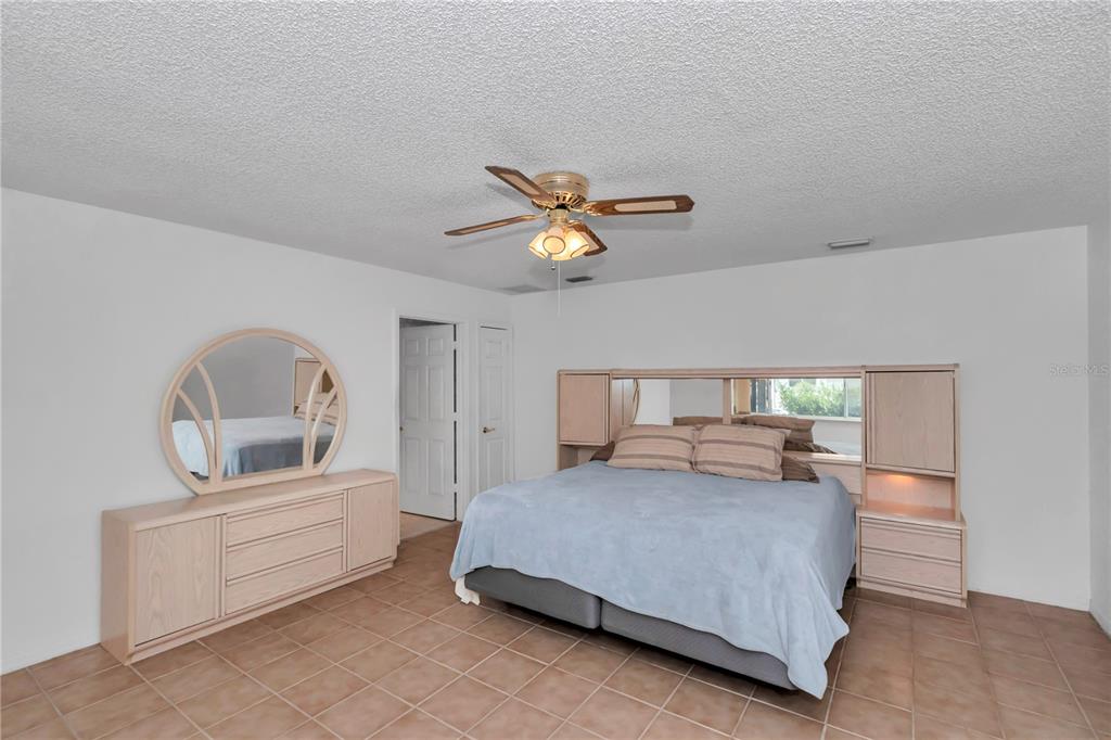 8695 Southwest 116th Street Road Ocala, FL 34481 - Photo 21 of 38 Gallery Image 21
