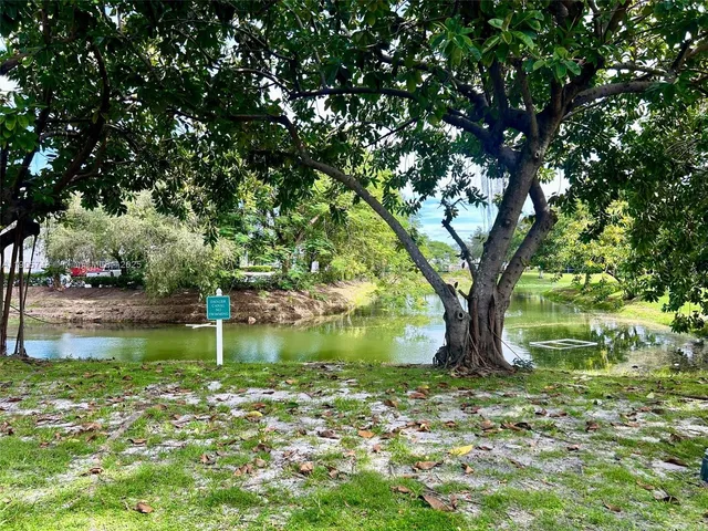 $77,000 | 470 North Laurel Drive, Unit 7, Margate, FL 33063