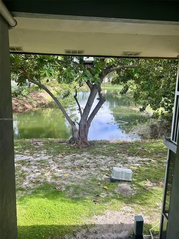 $77,000 | 470 North Laurel Drive, Unit 7, Margate, FL 33063