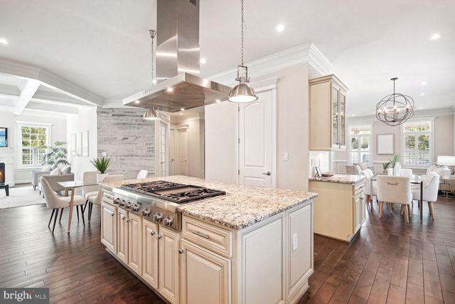 $2,558,000 | 6701 Lumsden Street, McLean, VA 22101