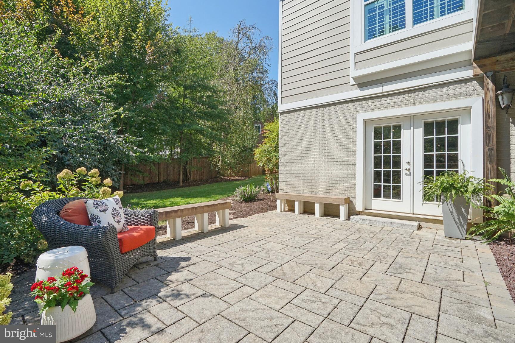 6701 Lumsden Street McLean, VA 22101 - Photo 40 of 57 a front view of house with yard