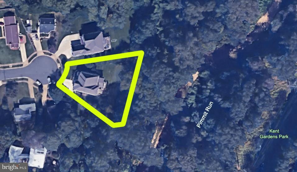 6701 Lumsden Street McLean, VA 22101 - Photo 52 of 57 Half acre lo, on cul de sac, backing to woodland