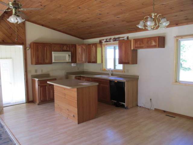 N9584 Sunset Point Road Tomahawk, WI 54487 - Photo 3 of 10 Gallery Image 3