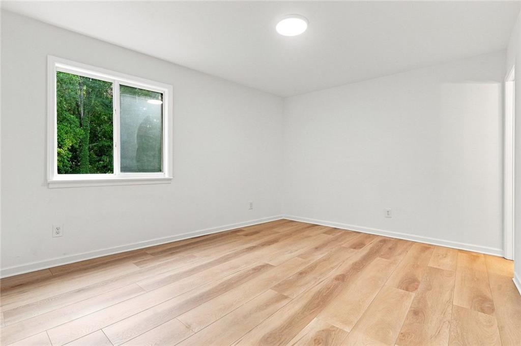 5095 Roswell Road, Unit 203 Sandy Springs, GA 30342 - Photo 31 of 36 Gallery Image 31