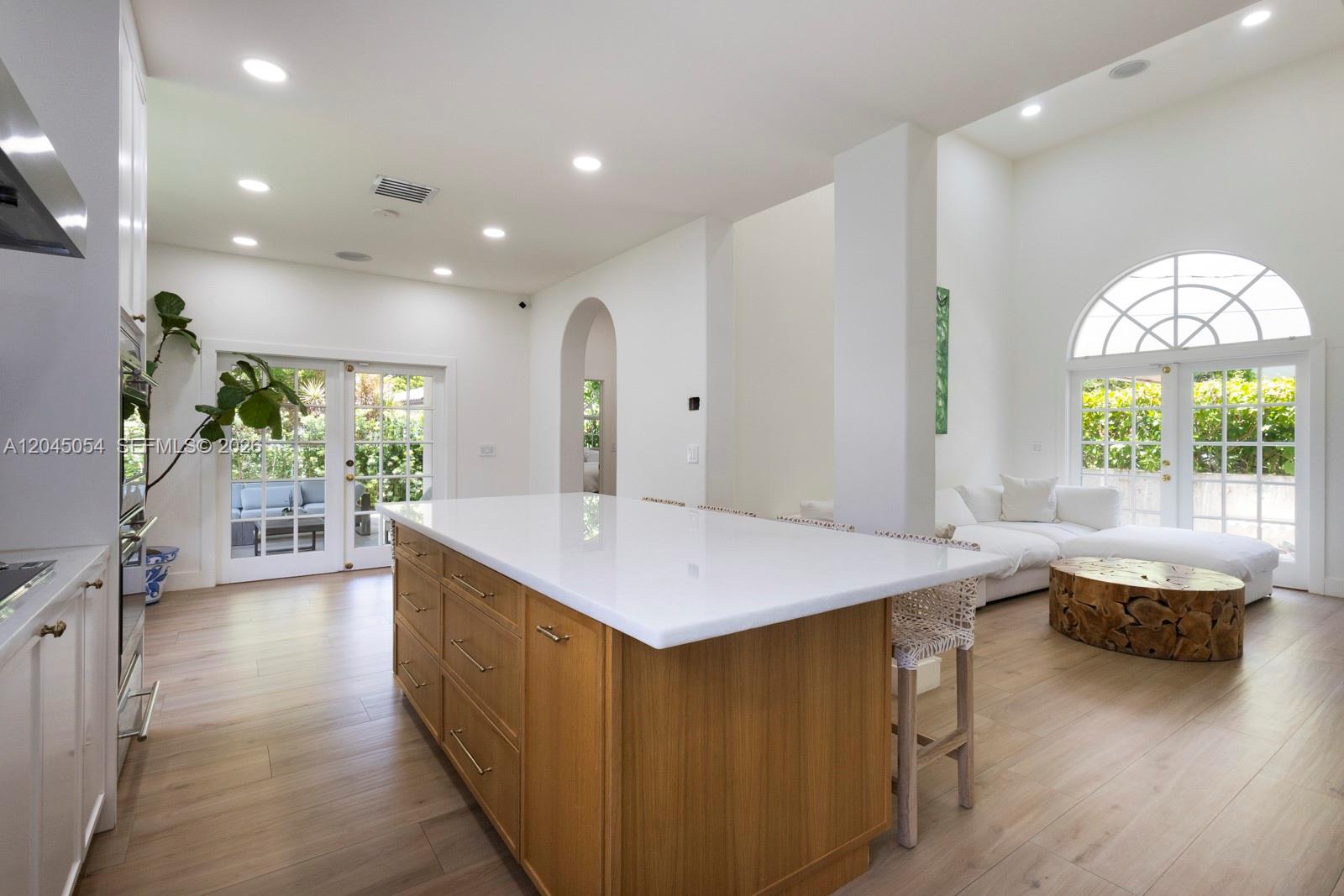 3908 Anderson Road Coral Gables, FL 33134 - Photo 10 of 25