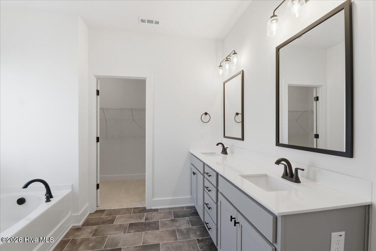 1008 Wood Creek Road Northeast Leland, NC 28451 - Photo 25 of 32 Representative Interior Photo