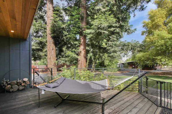 $2,400,000 | 38364 Wisteria Way, Davis, CA 95616