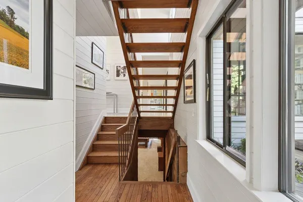 $2,400,000 | 38364 Wisteria Way, Davis, CA 95616