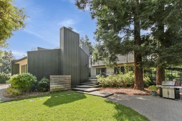 $2,400,000 | 38364 Wisteria Way, Davis, CA 95616