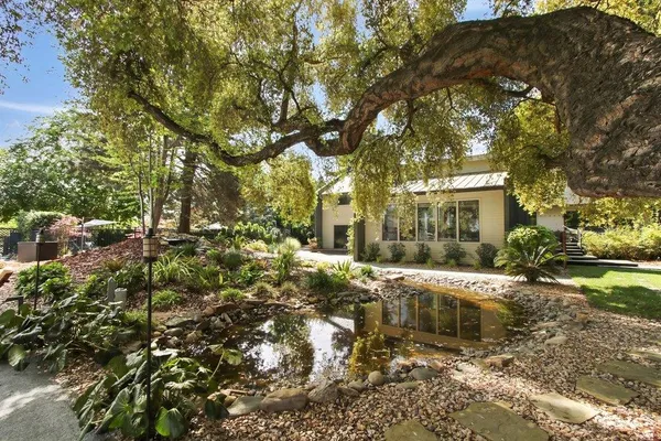 $2,400,000 | 38364 Wisteria Way, Davis, CA 95616