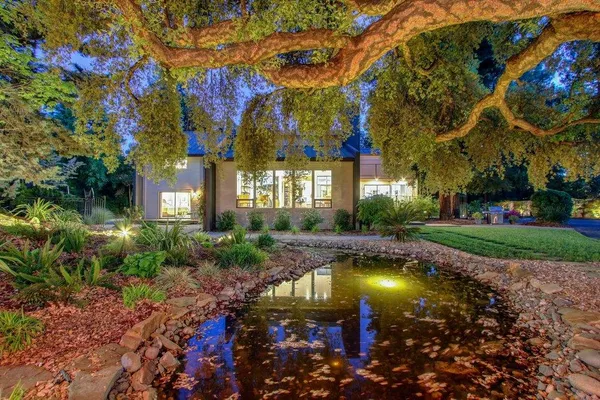 $2,400,000 | 38364 Wisteria Way, Davis, CA 95616