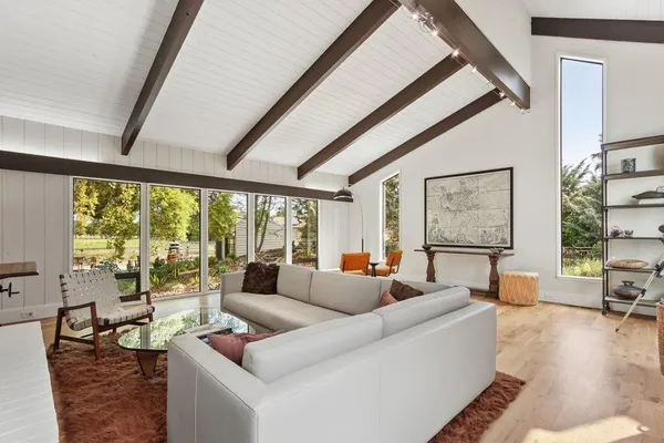 $2,400,000 | 38364 Wisteria Way, Davis, CA 95616