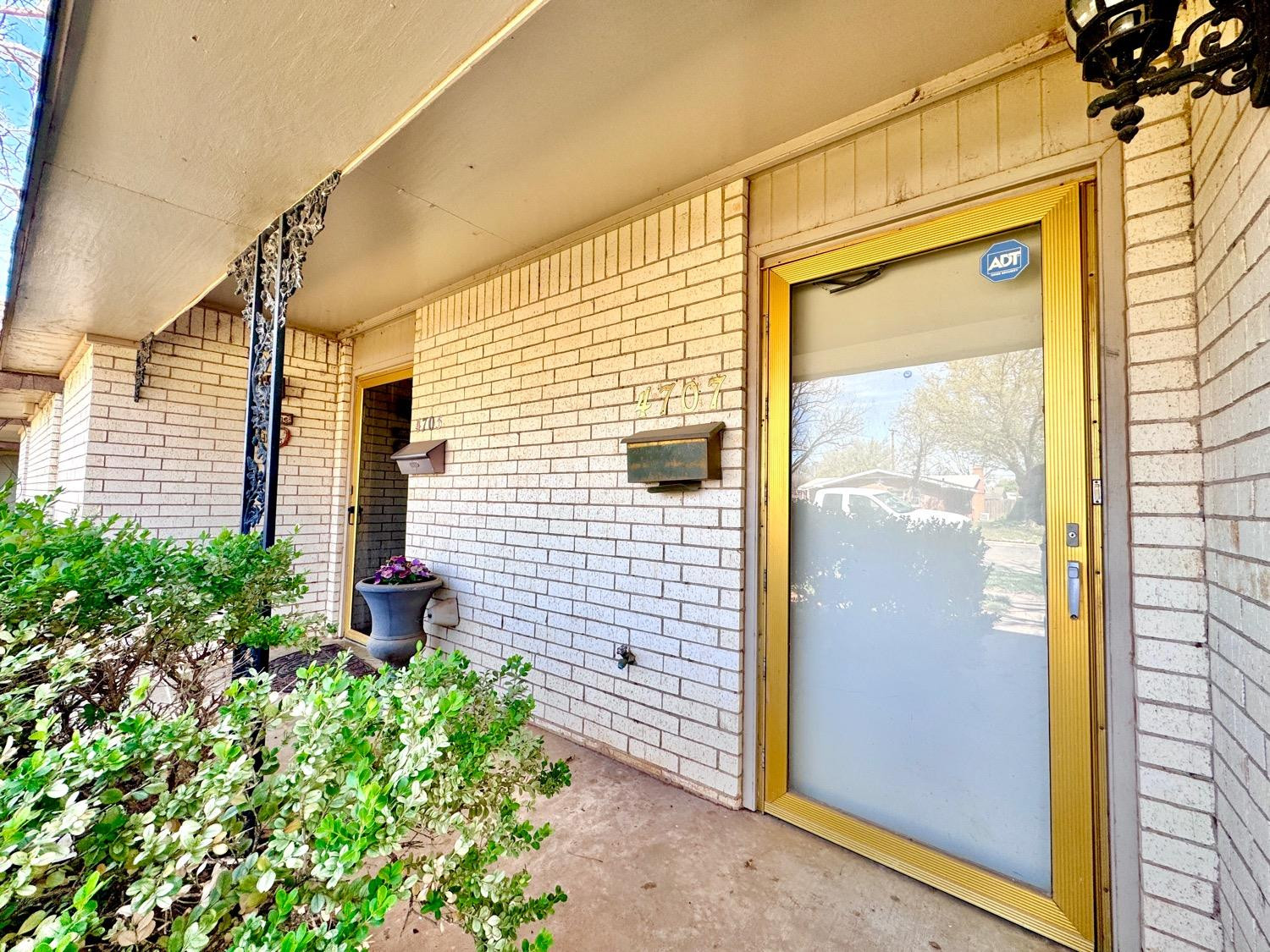 4707 48th Street Lubbock, TX 79414 - Photo 3 of 18 a view of a door of the house