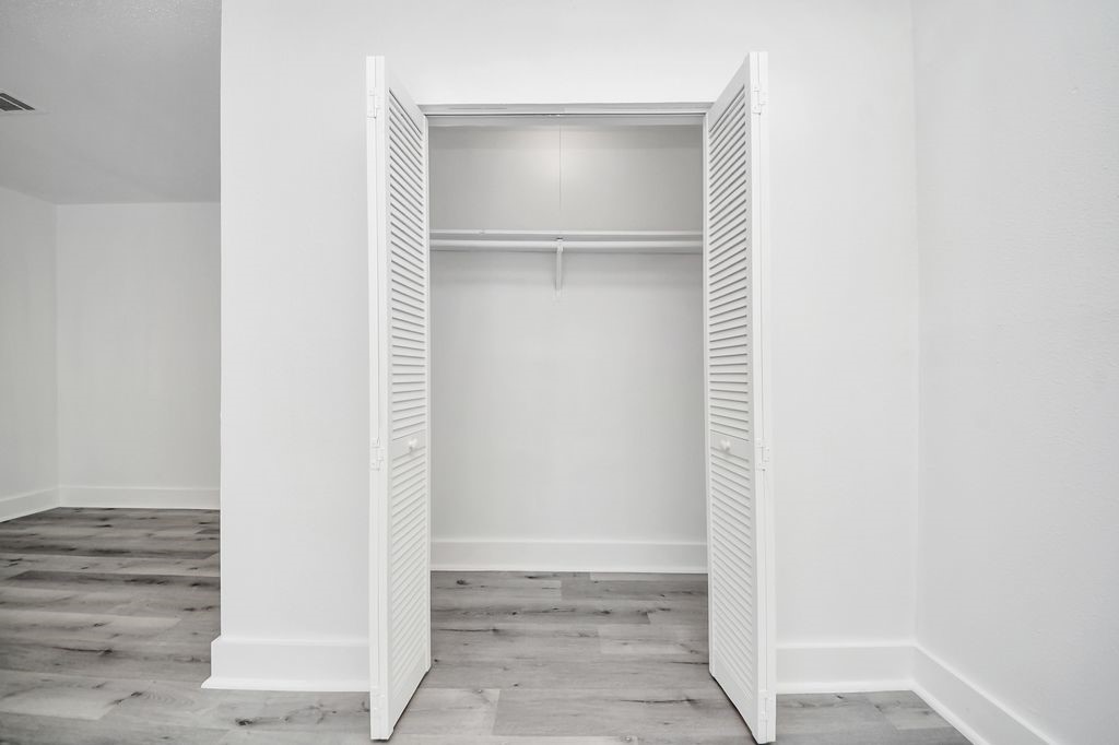 1014 Graham Drive Tomball, TX 77375 - Photo 28 of 37 a view of an empty walk in closet