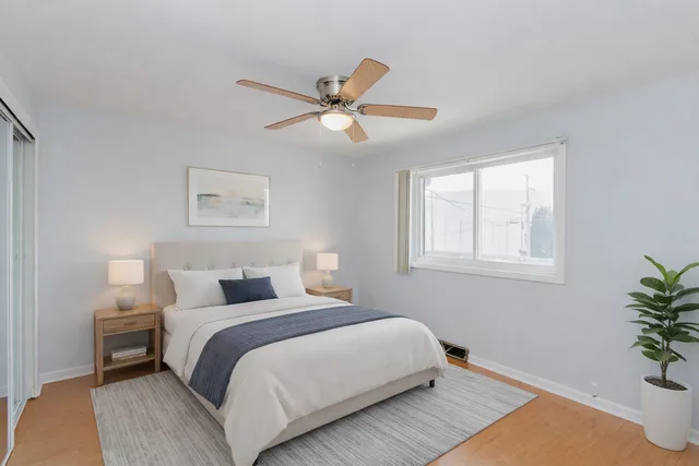 $2,300 | 612 Maple Court, Unit 612, Mount Prospect, IL 60056