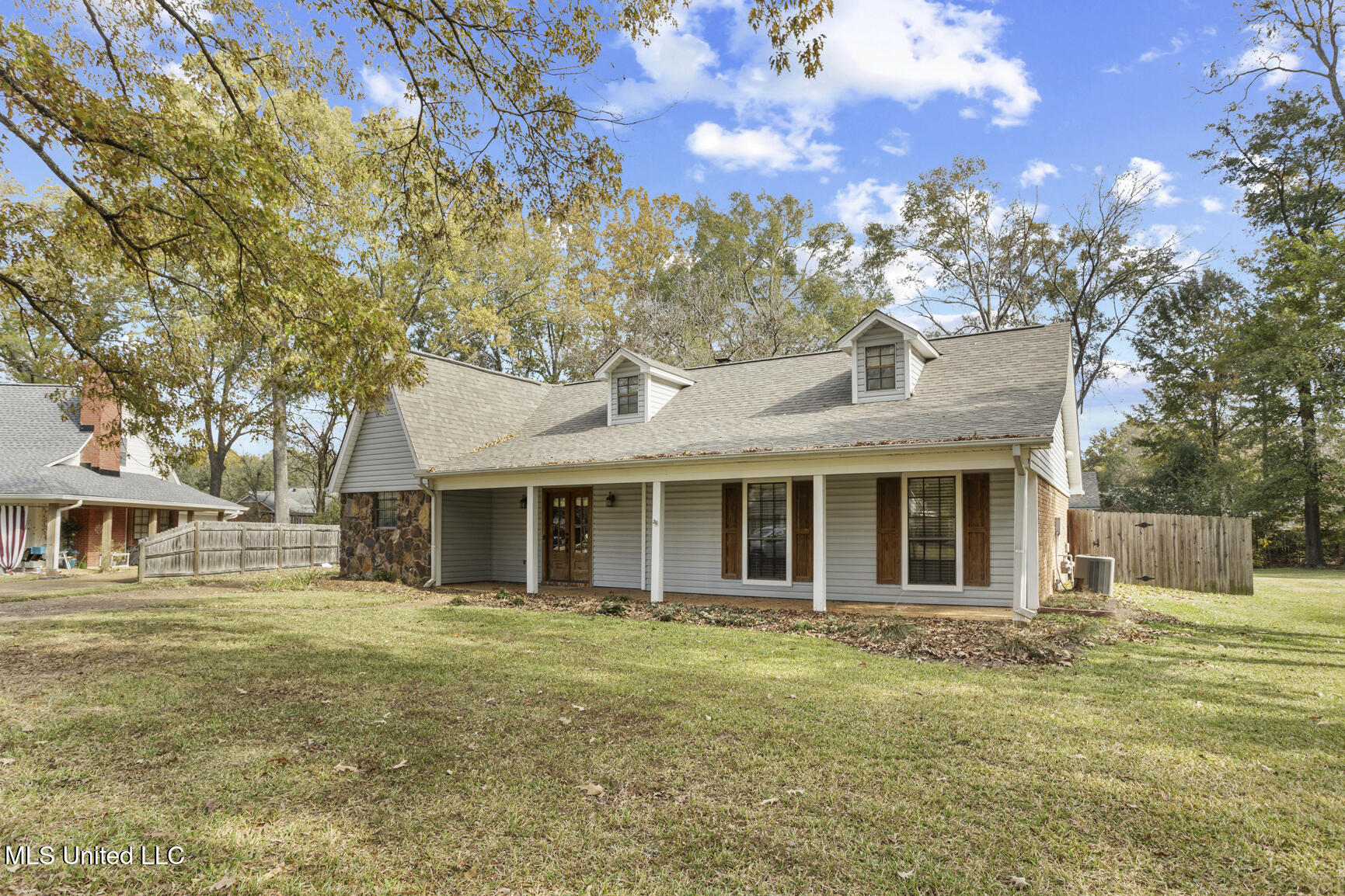 429 Pin Oak Drive Madison, MS 39110 - Photo 1 of 29 429 Pin Oak Dr-30