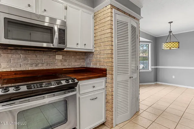 $247,500 | 429 Pin Oak Drive, Madison, MS 39110