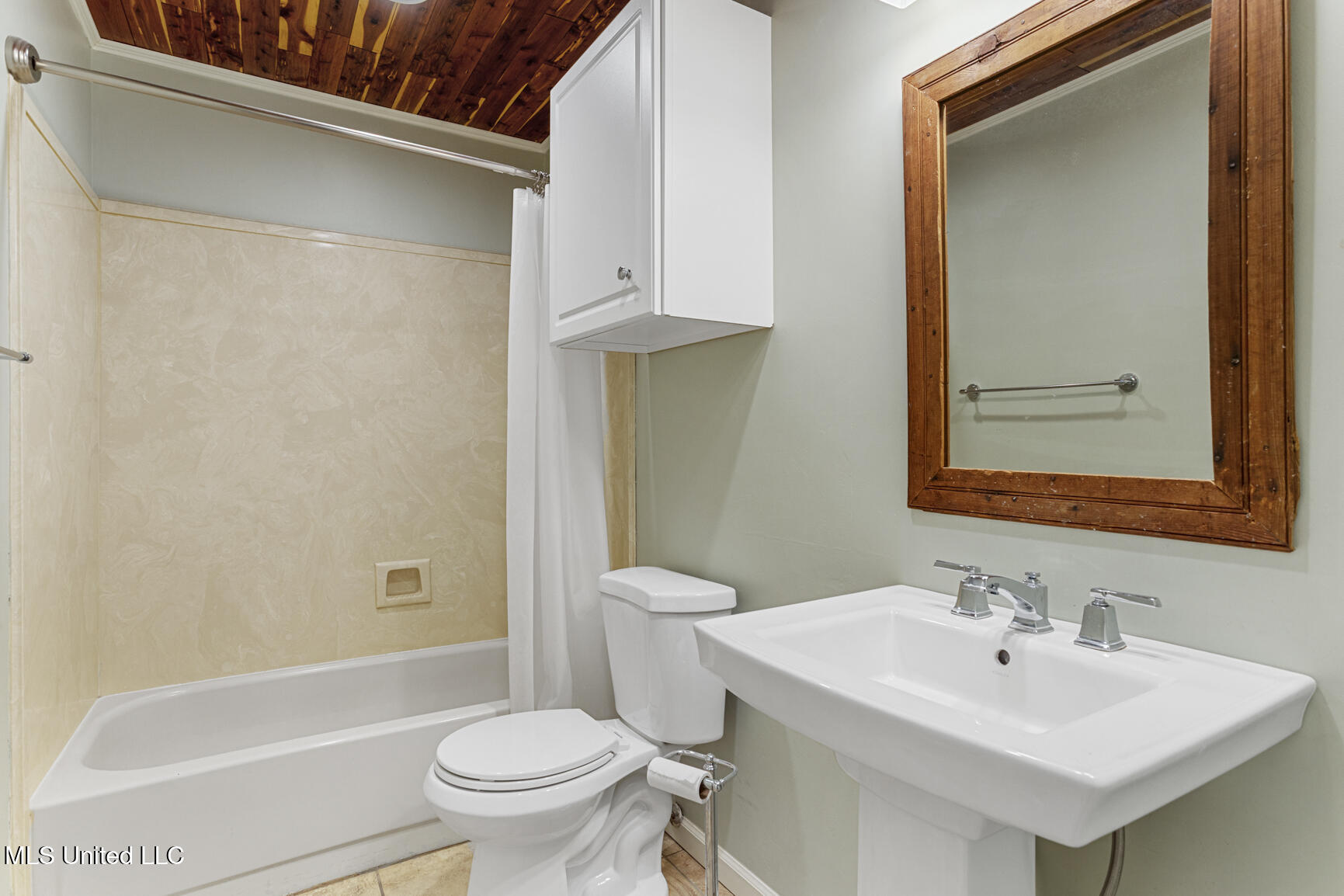 429 Pin Oak Drive Madison, MS 39110 - Photo 22 of 29 429 Pin Oak Dr-15