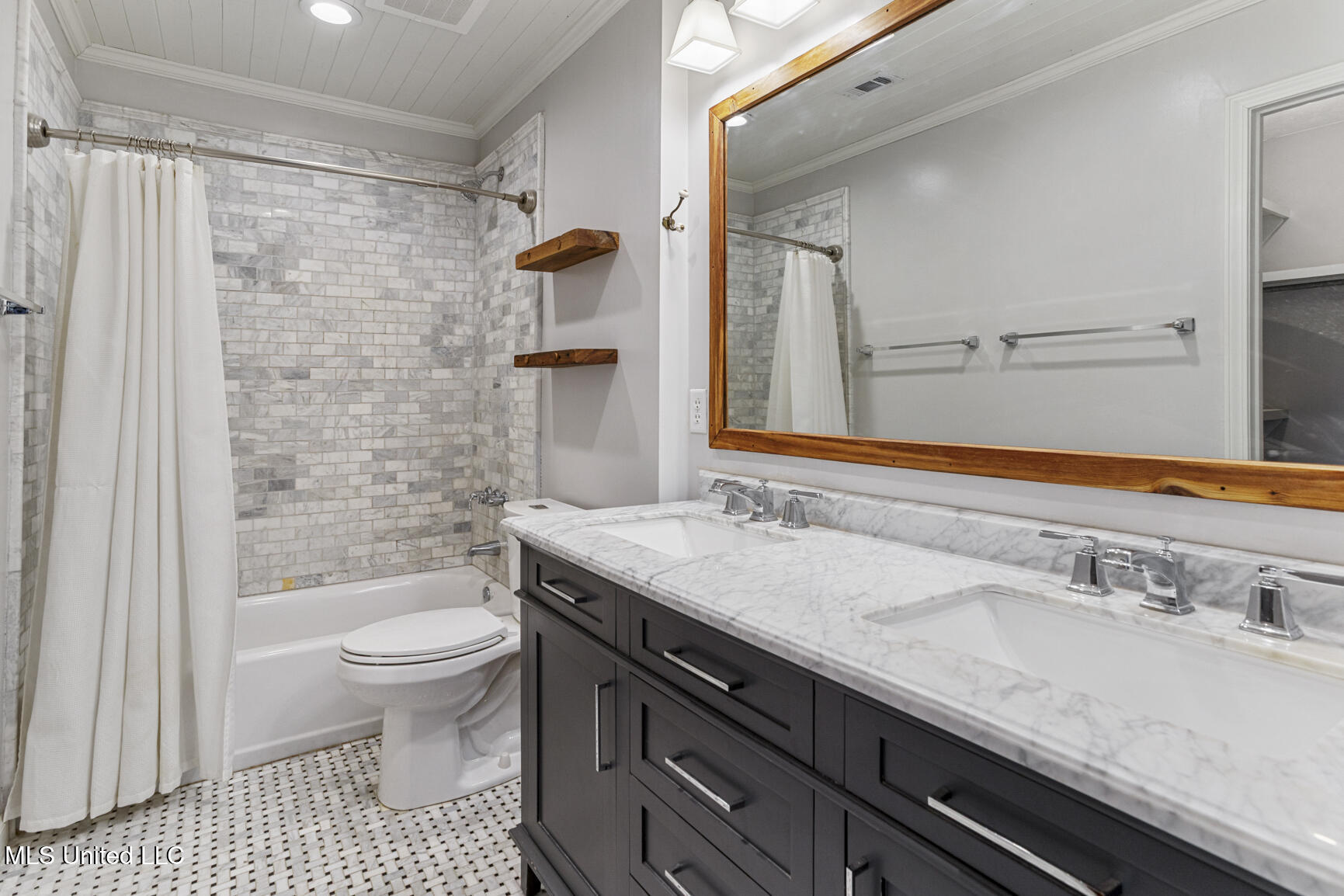 429 Pin Oak Drive Madison, MS 39110 - Photo 26 of 29 429 Pin Oak Dr-19