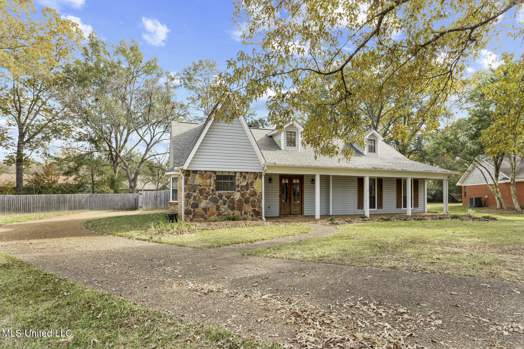429 Pin Oak Drive Madison, MS 39110 - Photo 3 of 29 429 Pin Oak Dr-28