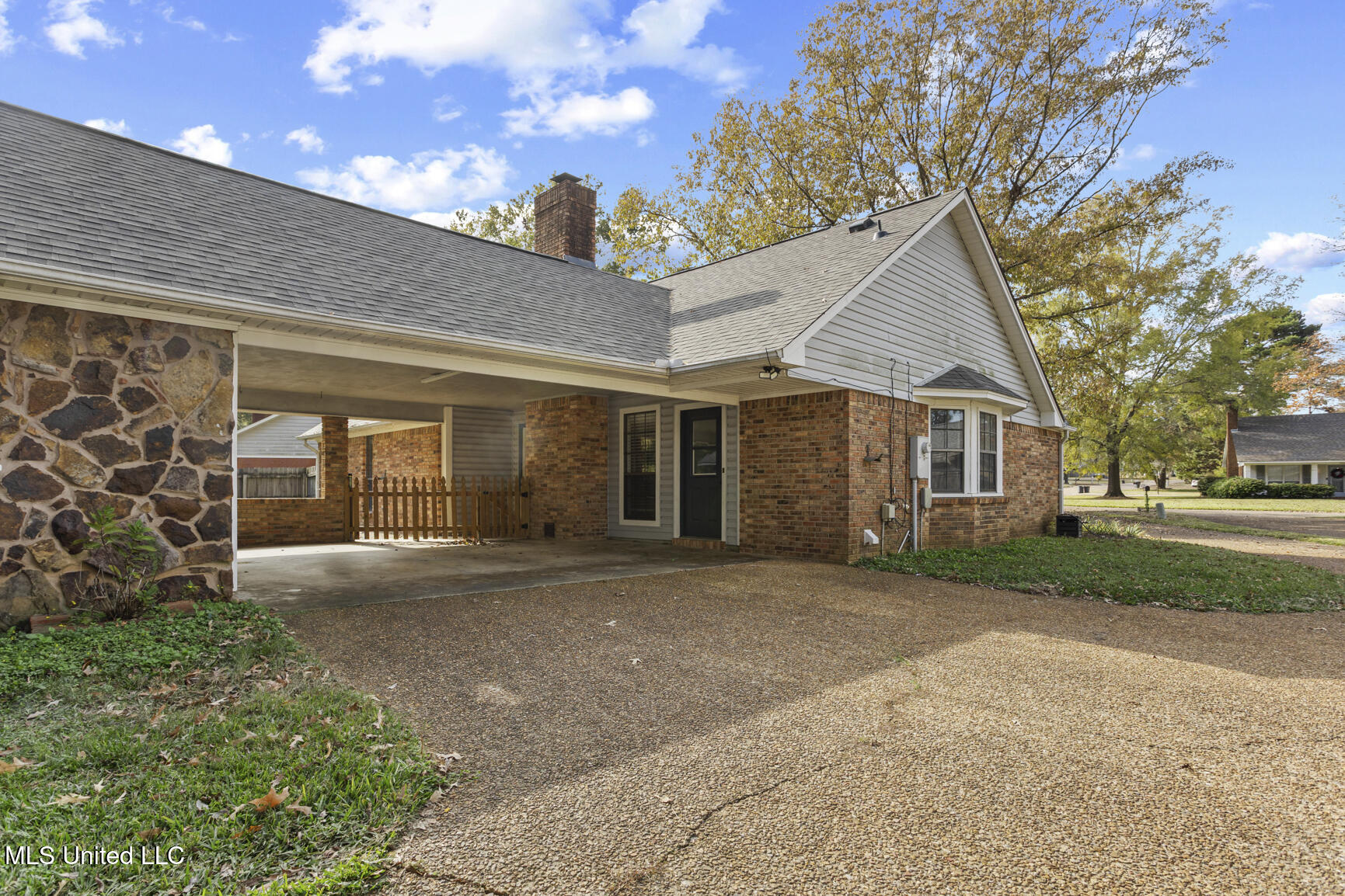 429 Pin Oak Drive Madison, MS 39110 - Photo 4 of 29 429 Pin Oak Dr-27