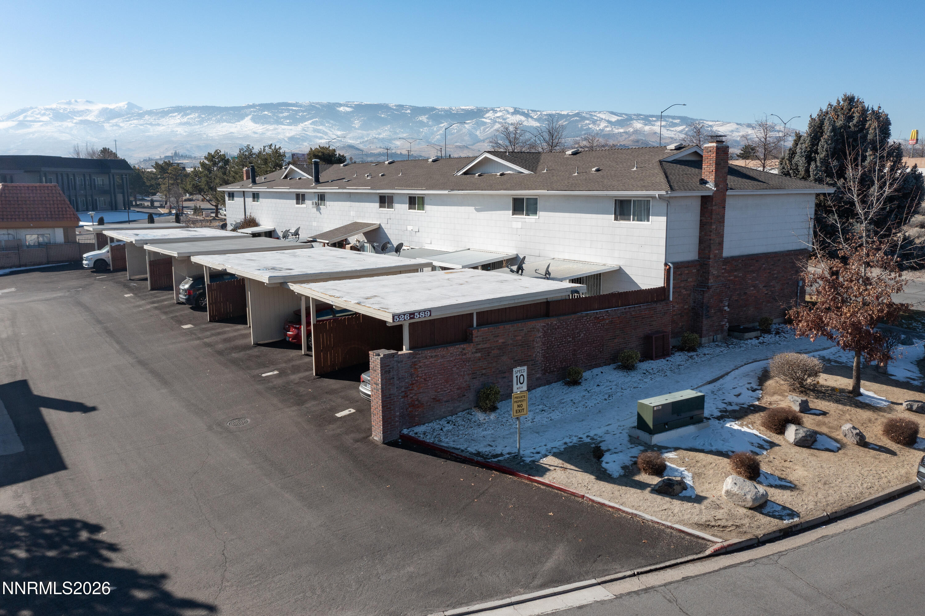 562 Smithridge Park Reno, NV 89502 - Photo 33 of 43 a view of a terrace with furniture and stove