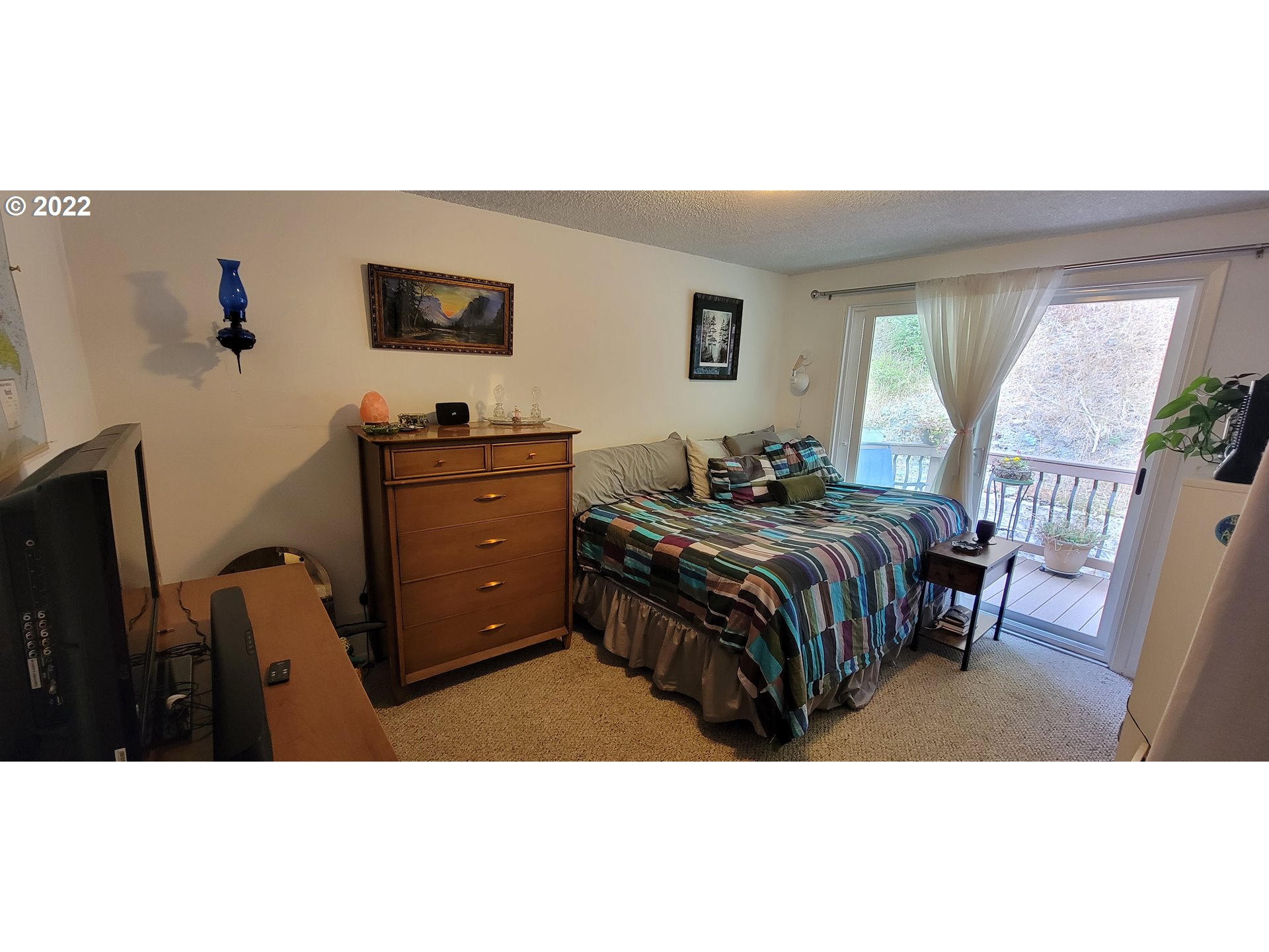 94287 June Street Gold Beach, OR 97444 - Photo 13 of 32