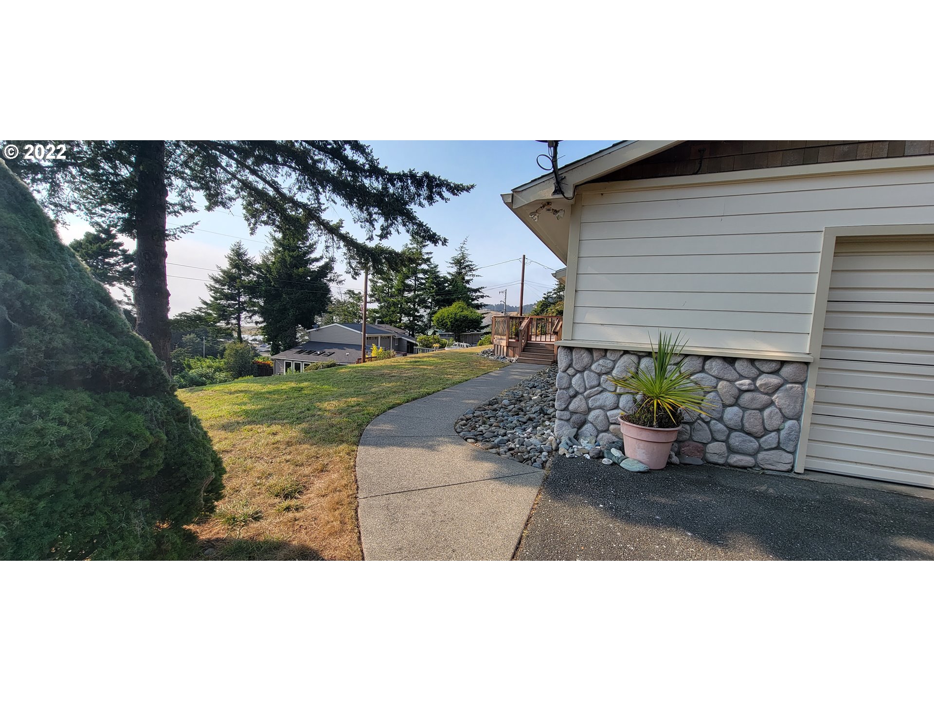 94287 June Street Gold Beach, OR 97444 - Photo 26 of 32