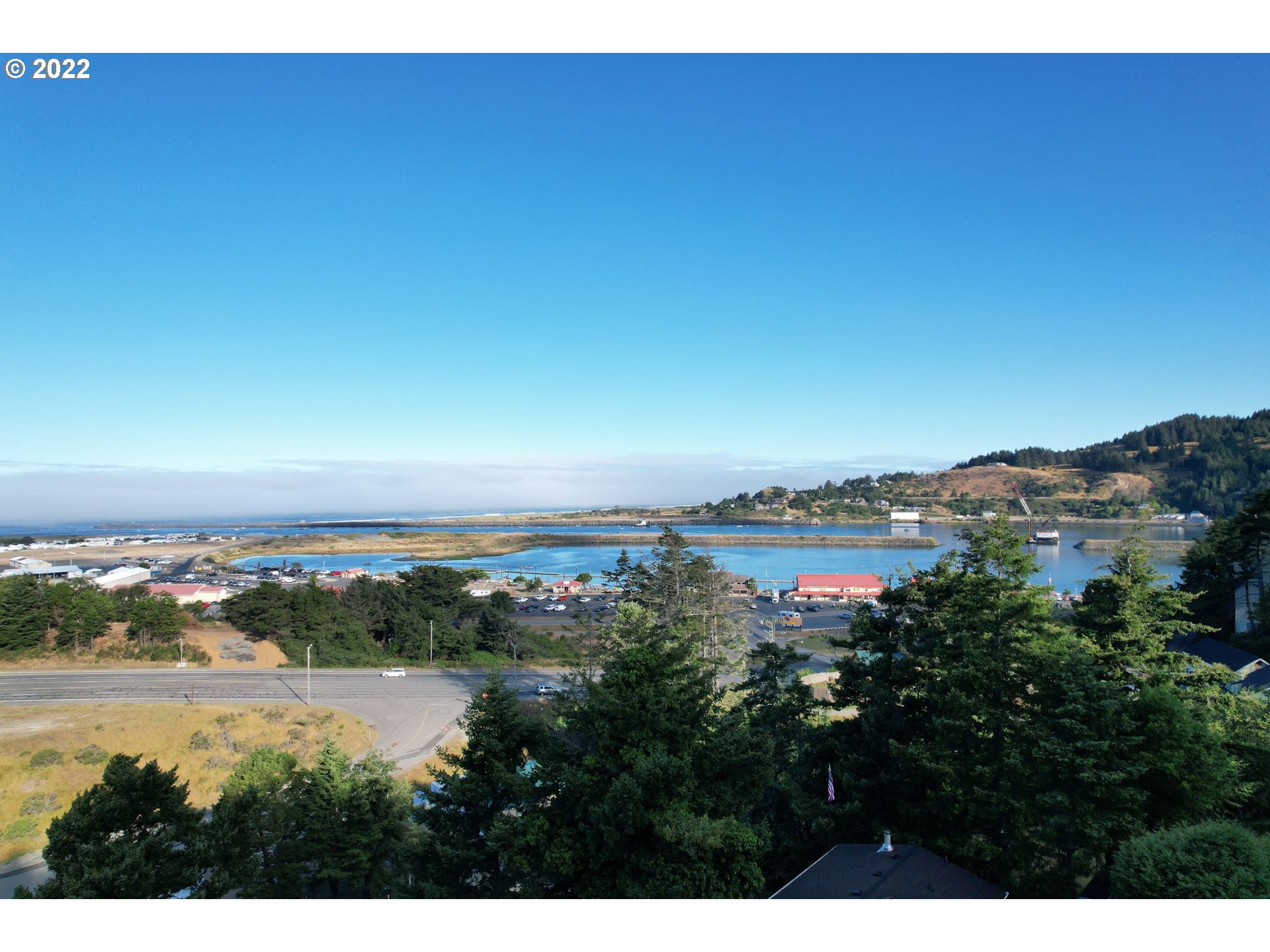 94287 June Street Gold Beach, OR 97444 - Photo 3 of 32