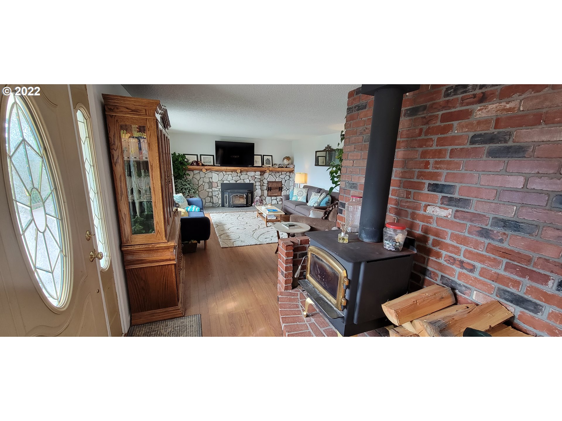 94287 June Street Gold Beach, OR 97444 - Photo 4 of 32