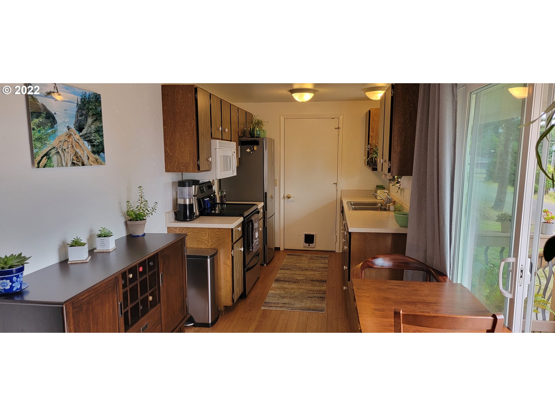 94287 June Street Gold Beach, OR 97444 - Photo 8 of 32