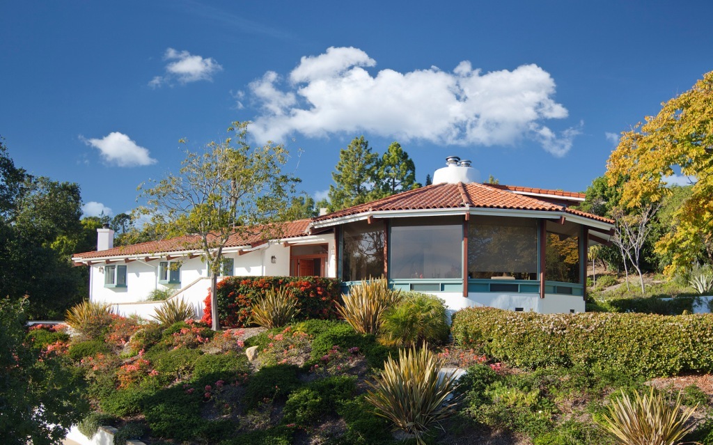 2989 Eucalyptus Hill Road Montecito, CA 93108 - Photo 6 of 6 Exterior