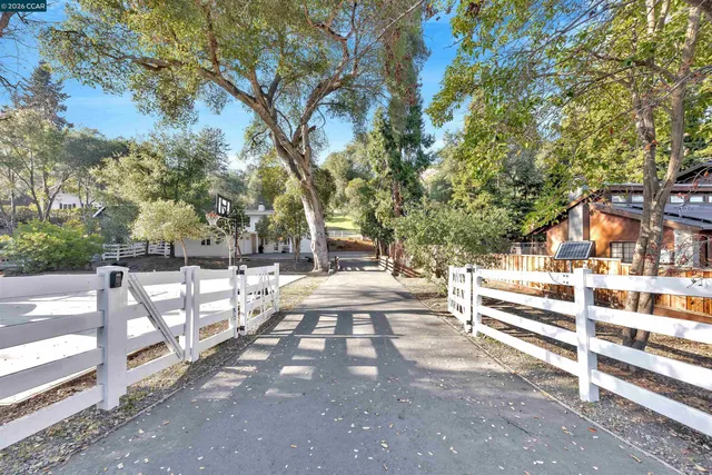 $1,799,000 | 1847 Reliez Valley Road, Lafayette, CA 94549