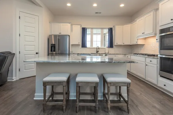 $439,000 | 410 Valley Forge Lane, Rossville, TN 38066