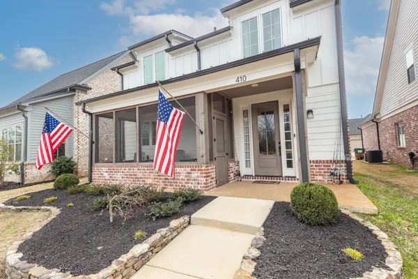 $439,000 | 410 Valley Forge Lane, Rossville, TN 38066