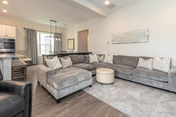 $439,000 | 410 Valley Forge Lane, Rossville, TN 38066