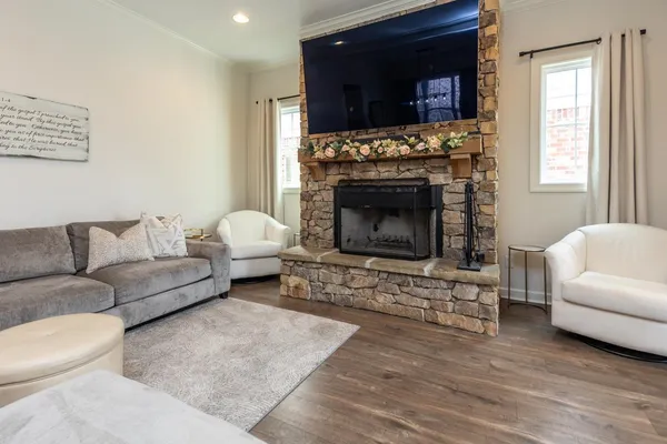 $439,000 | 410 Valley Forge Lane, Rossville, TN 38066