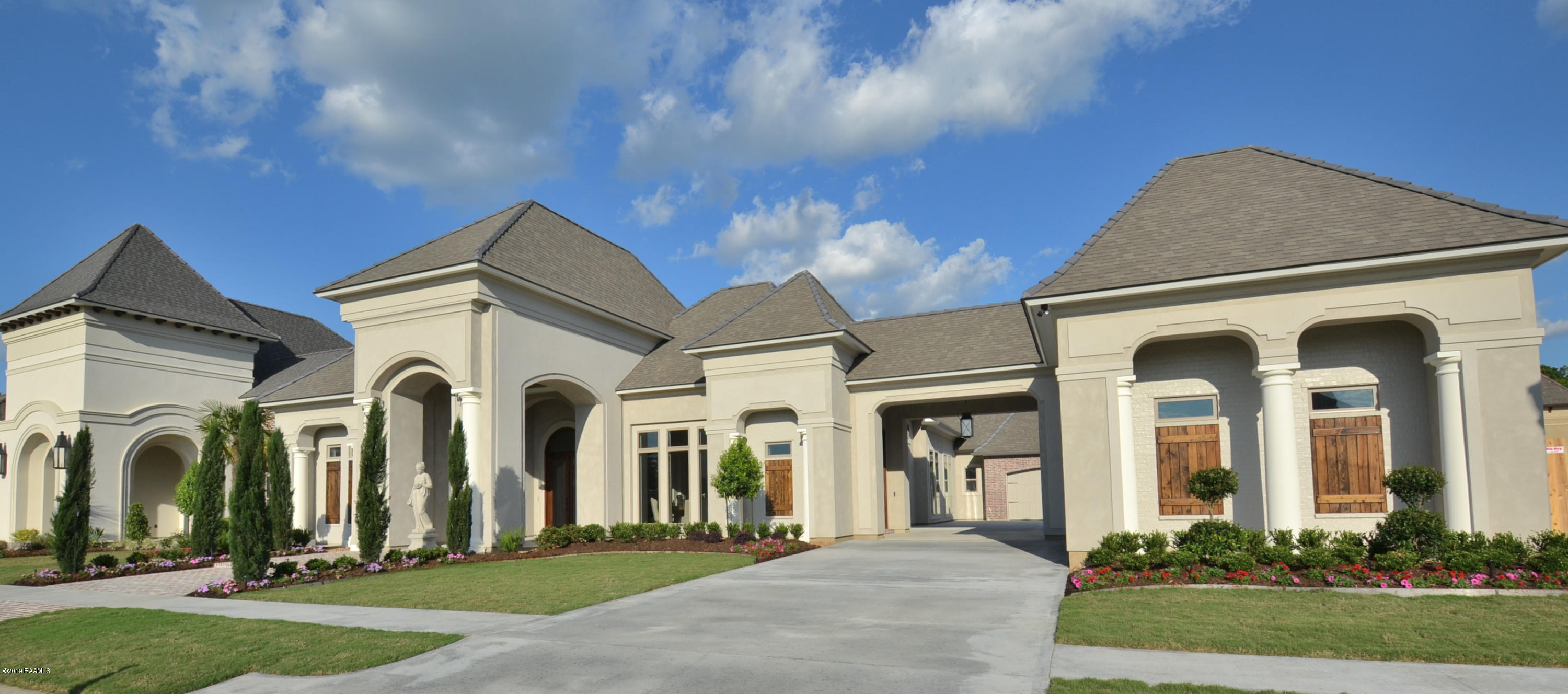 102 Rue De La Rochelle Broussard, LA 70518 - Photo 2 of 50 Gallery Image 2