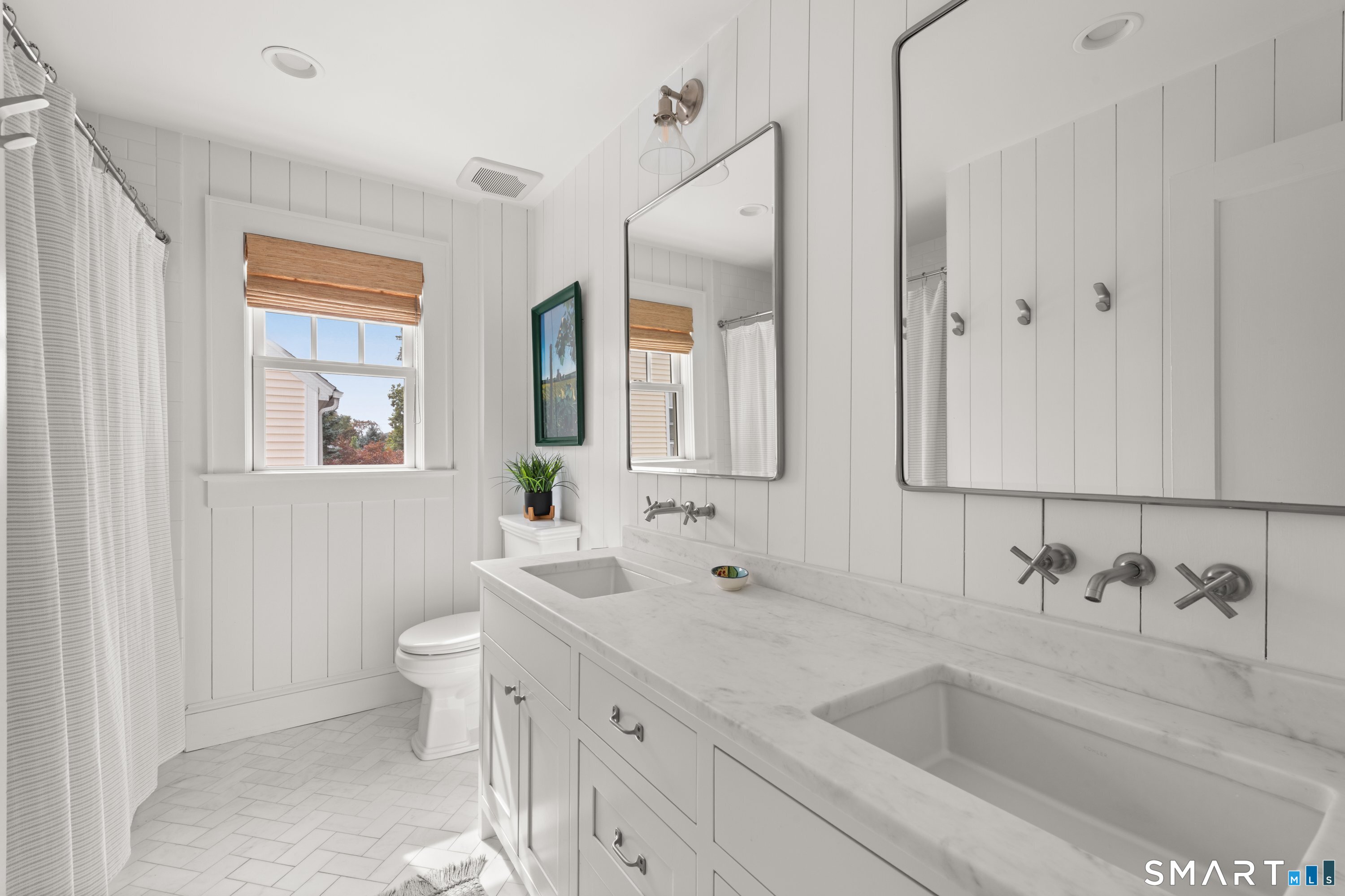126 Oldfield Road Fairfield, CT 06824 - Photo 30 of 38 Gallery Image 30