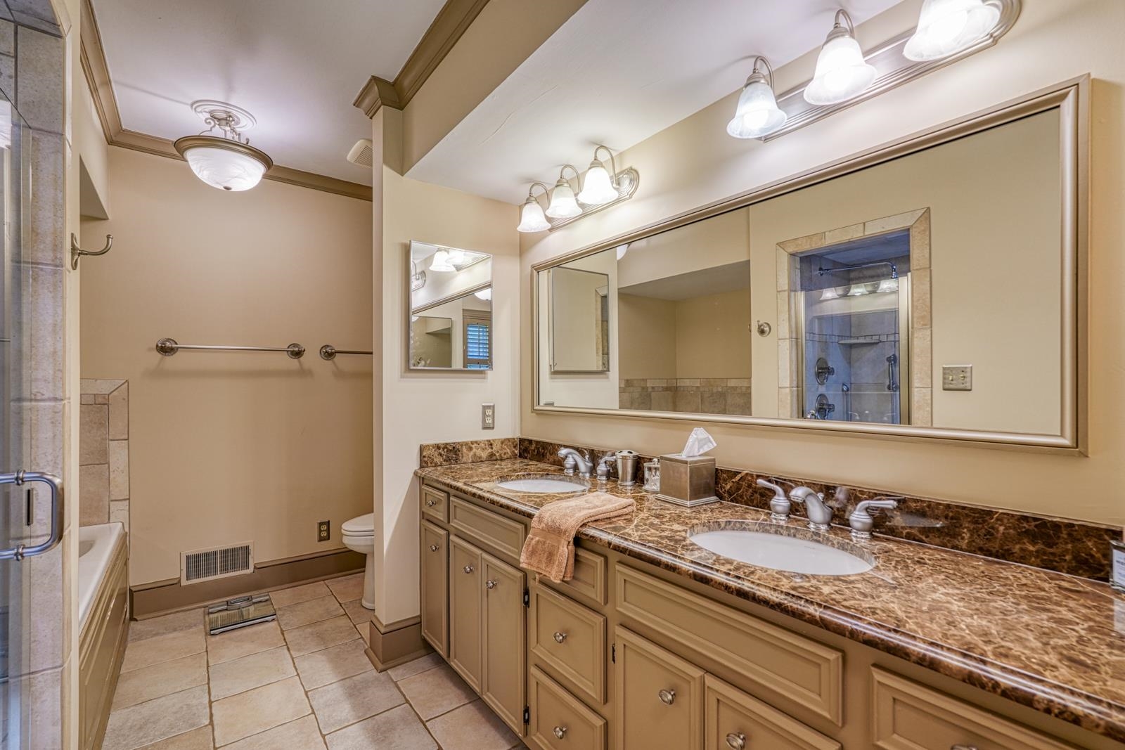 301 Dunbarton Court Spartanburg, SC 29307 - Photo 36 of 50