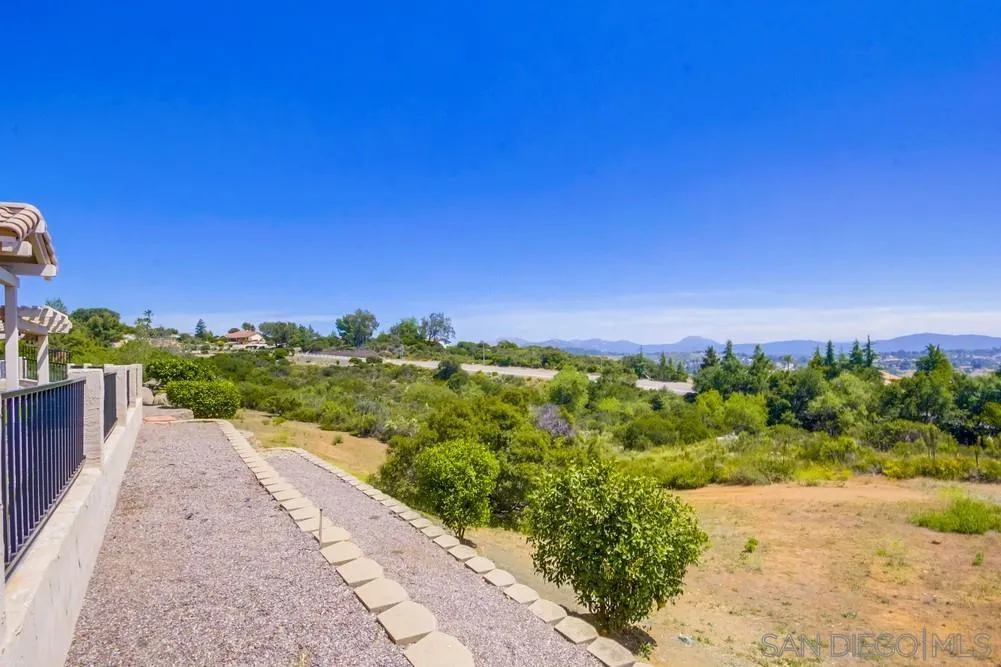 2703 Lobelia Road Alpine, CA 91901 - Photo 60 of 74