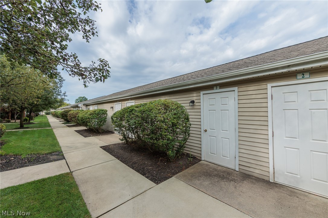 28340 Center Ridge Road, Unit 102 Westlake, OH 44145 - Photo 44 of 45 Gallery Image 44