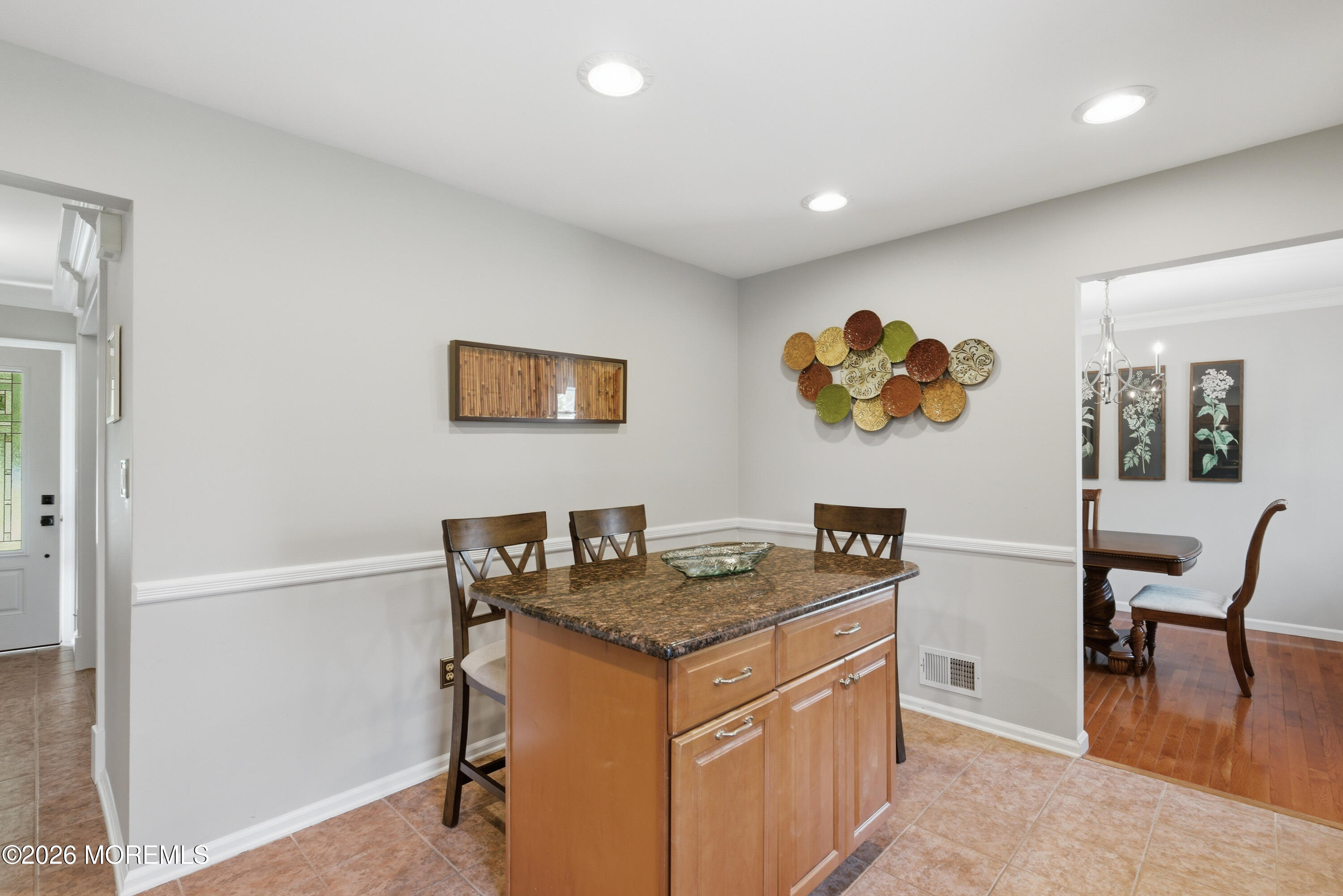 6 Davids Lane Howell, NJ 07731 - Photo 13 of 44 Interior-11
