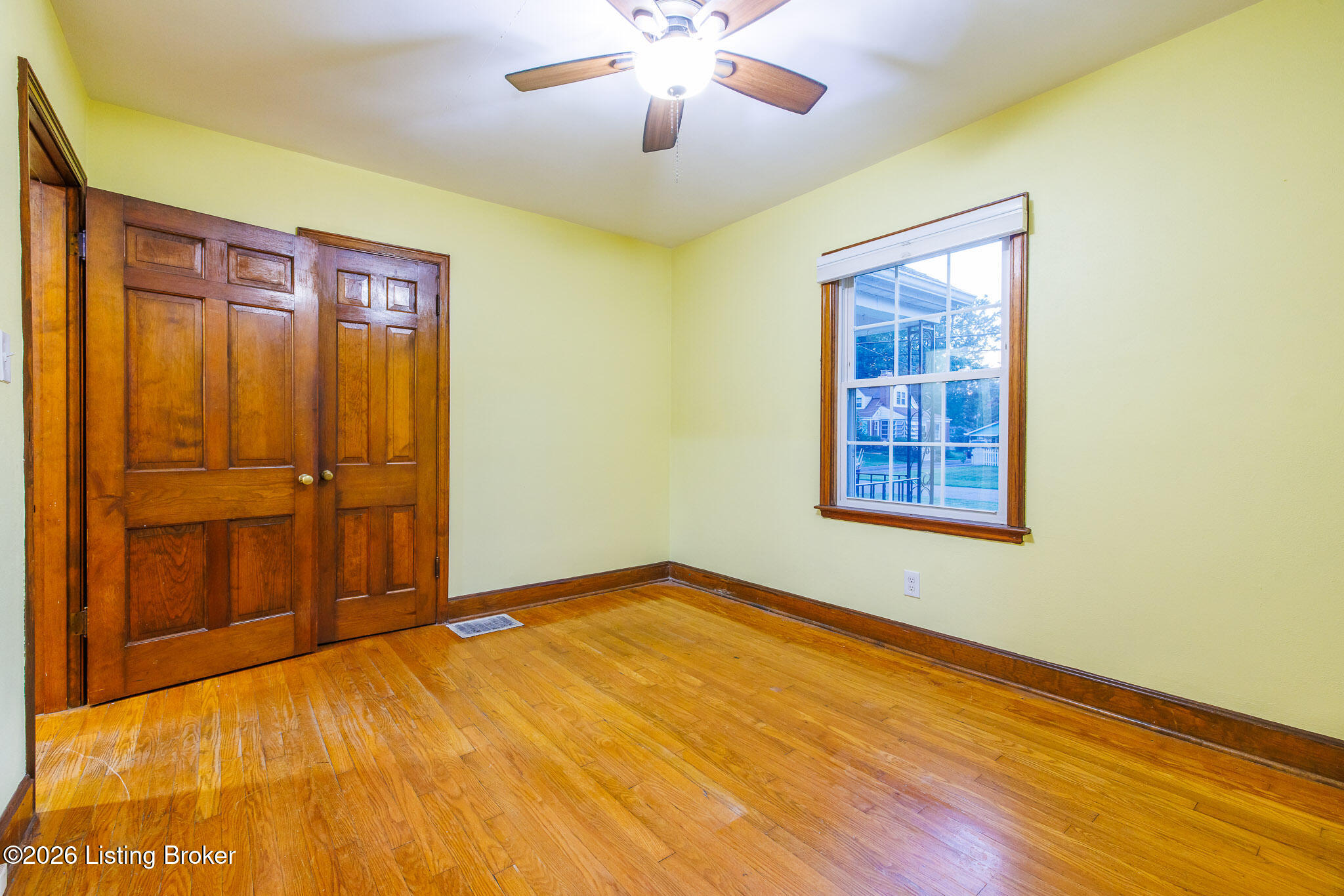 3211 Verna Road Louisville, KY 40216 - Photo 35 of 40 3211 Verna - Chris-32