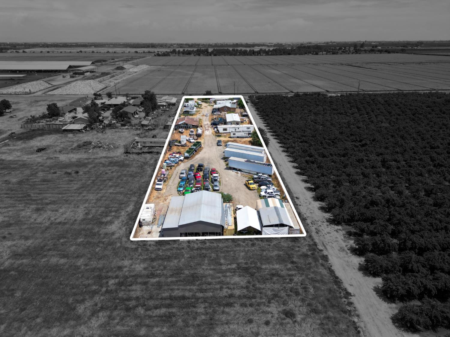 2501 South Marks Avenue Fresno, CA 93706 - Photo 8 of 11 a view of a wooden floor and lake view